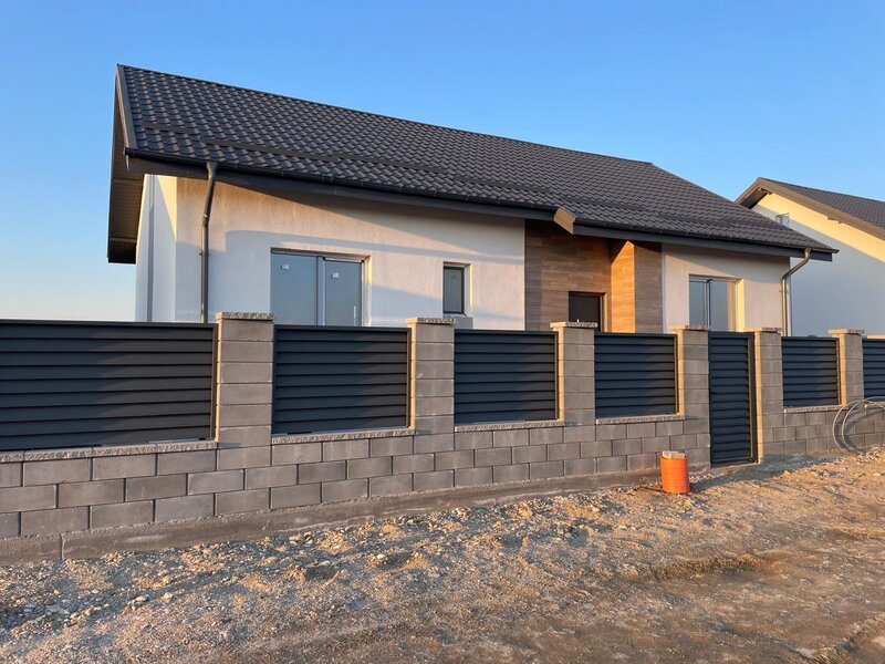 Domnesti strada Salciei Parter Mansardat - toate utilitatile 3 dorm